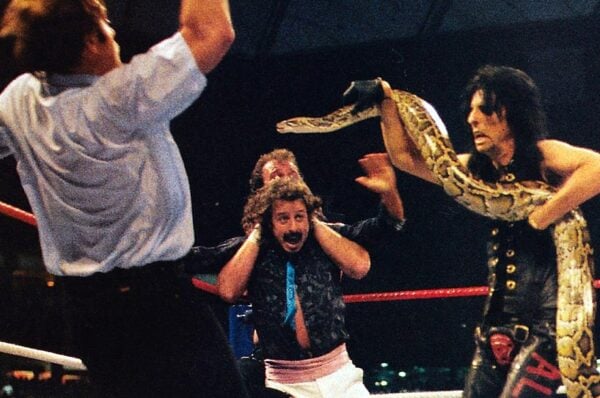 Alice Cooper on His Terrifying WrestleMania III Experience
