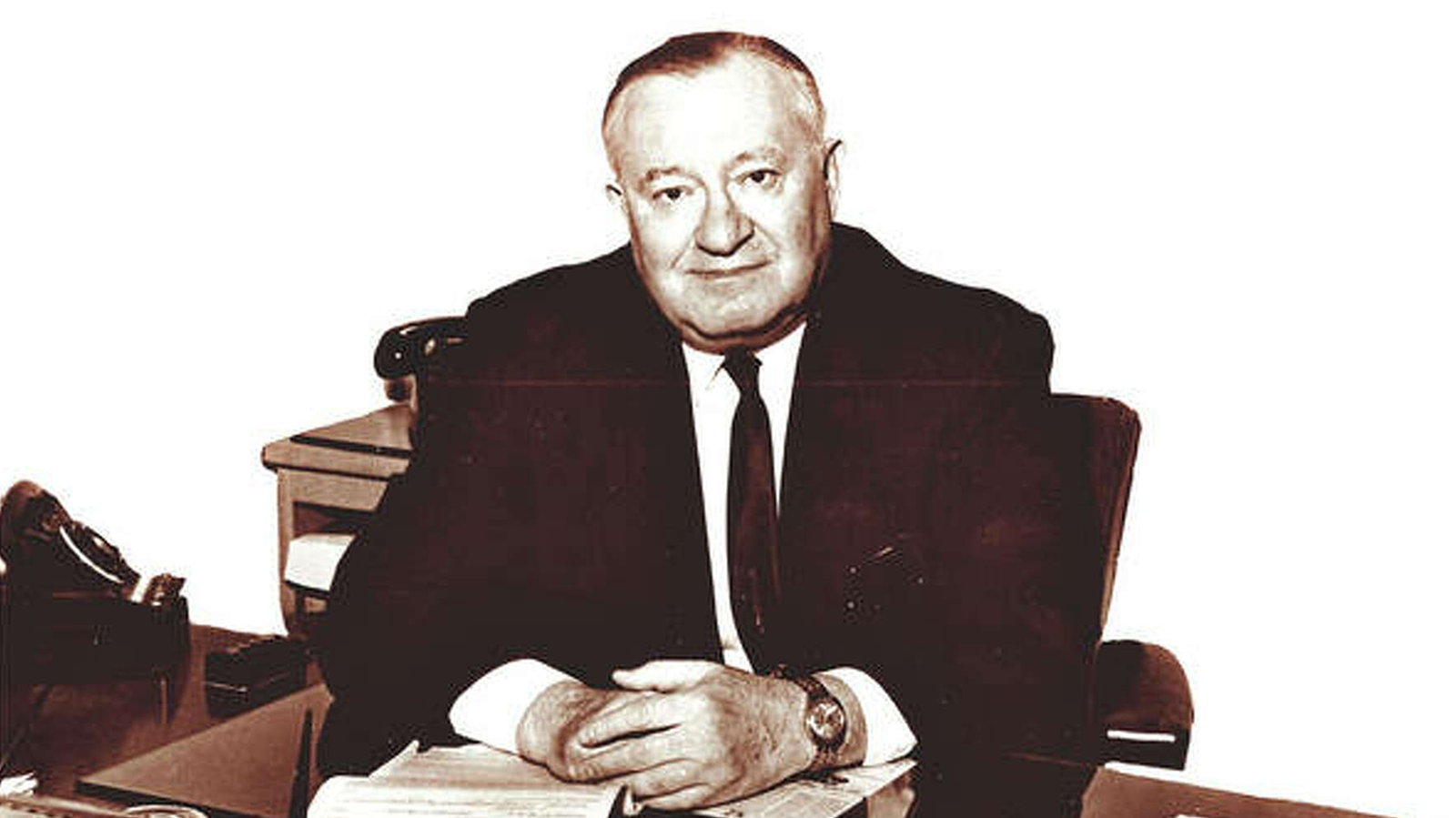 3 Dark Nights That Nearly Destroyed St. Louis Wrestling Sam Muchnick was the figurehead and booker for the St. Louis pro wrestling territory from the late 1950s into the mid-1980s.