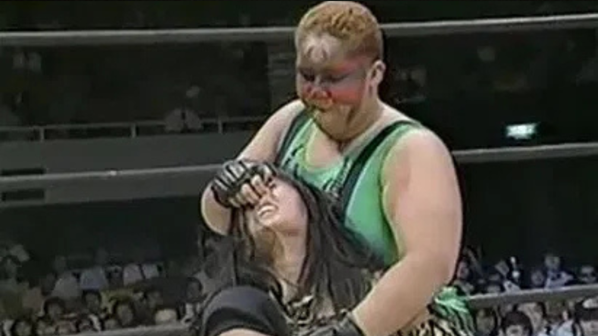 Aja Kong vs. Manami Toyota, August 20, 1997 – Kong’s final AJW match before departing during the promotion’s bankruptcy crisis. By late 1997, both wrestlers had left to form ARSION as AJW’s financial collapse forced a mass exodus of the promotion’s top talent. 