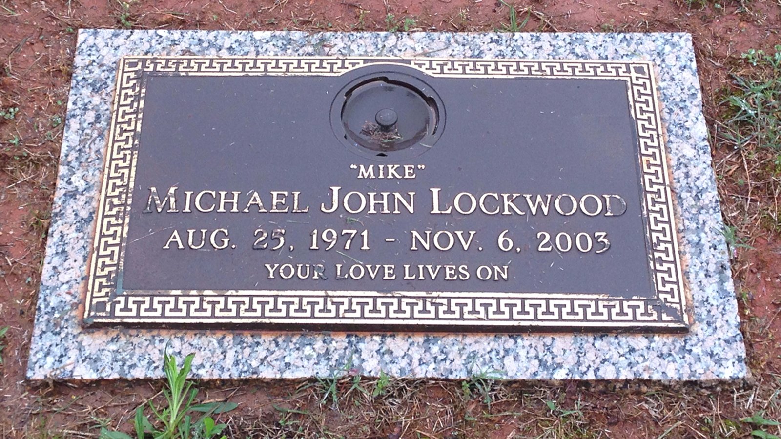 Crash Holly, born Michael John Lockwood on August 25, 1971, passed away on November 6, 2003, at the age of 32, just days after wrestling his final match for the Heartland Wrestling Association (HWA). A 22-time WWE Hardcore Champion, Lockwood had remained active on the independent circuit following his release from WWE and his stint in NWA Total Nonstop Action as 