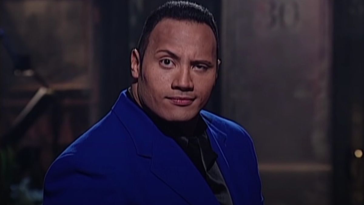 10 Times WWE Stars Took Over Saturday Night Live Dwayne 'The Rock' Johnson raises the People's Eyebrow during his Saturday Night Live hosting debut on March 18, 2000