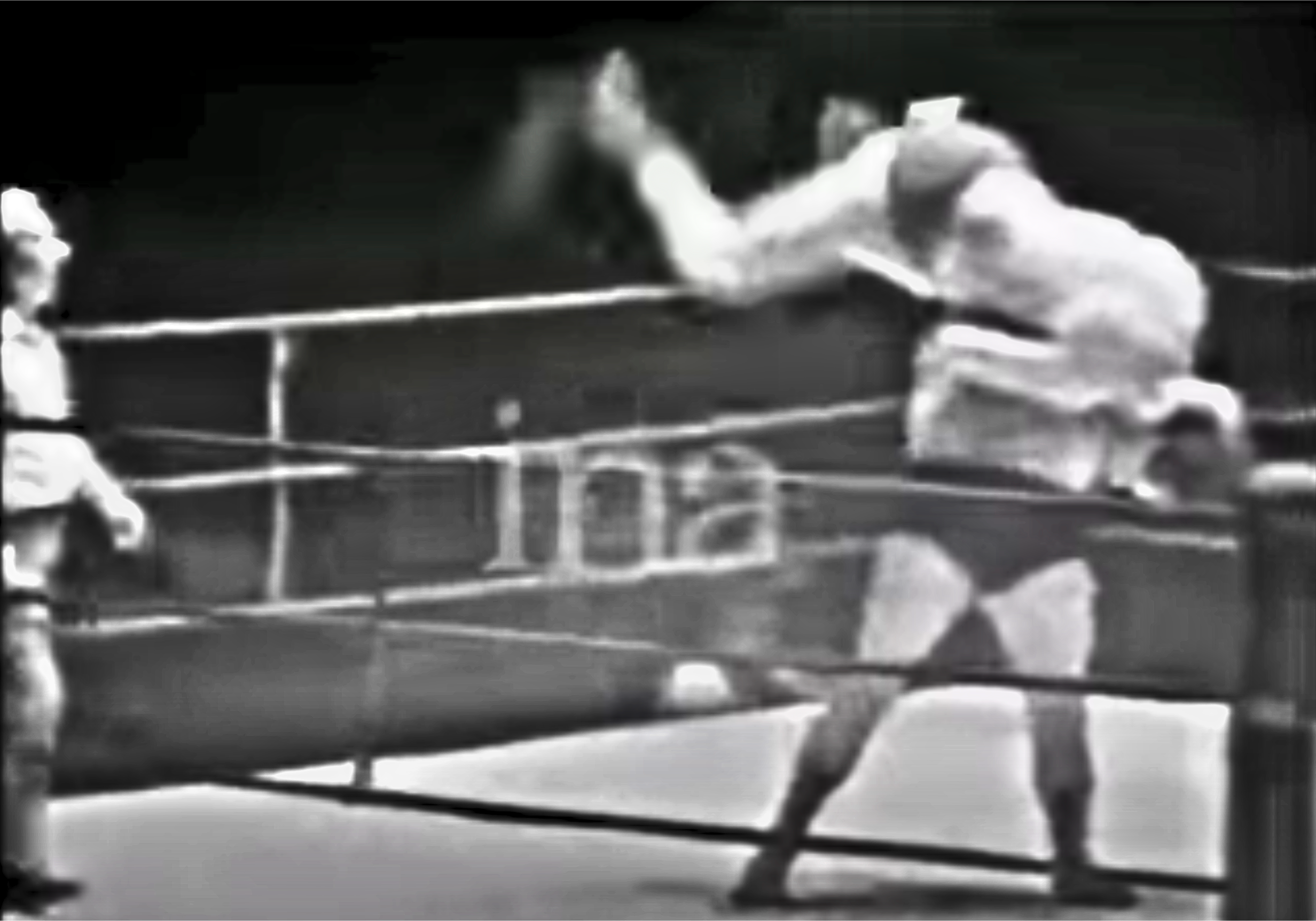 30 Times Andre the Giant Was Bodyslammed Andre Bollet delivers a bodyslam to Jean Ferré, the future Andre the Giant, in France in late 1968 or December 8, 1969, in the earliest known filmed bodyslam of Andre's career